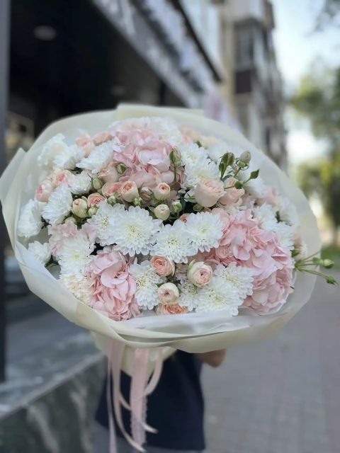 Авторский букет «Воздушный микс»